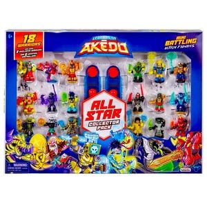 NWT Akedo, 18 Ultimate Arcade 2.5” Action Figures, Exclusive All Star Collector